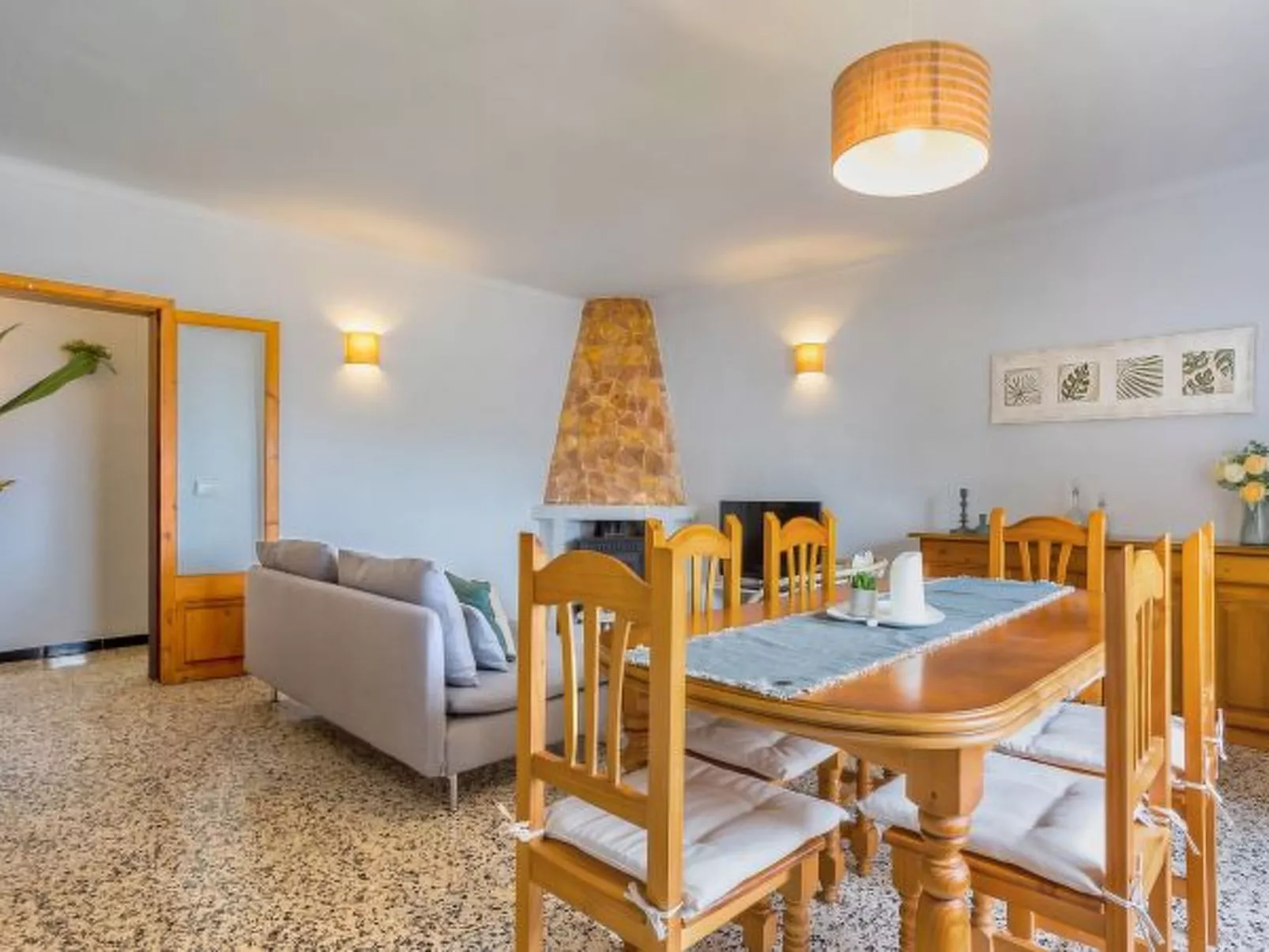 Can Castello - Image-tags.info