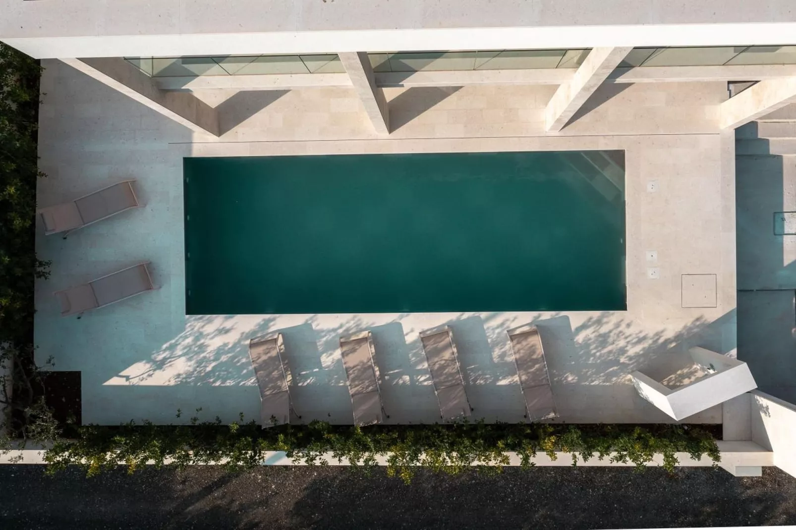 Seaview Villa Turnea - Zwembad