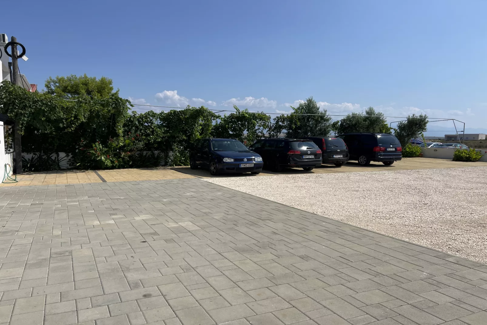 Apartment Lavaran 4 - Terras