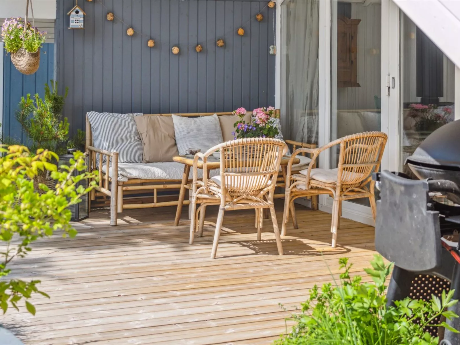 "Vivan" - 300m from the sea - Buiten