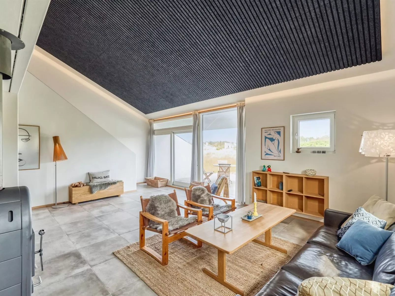 "Kaapo" - 1km from the sea - Binnen