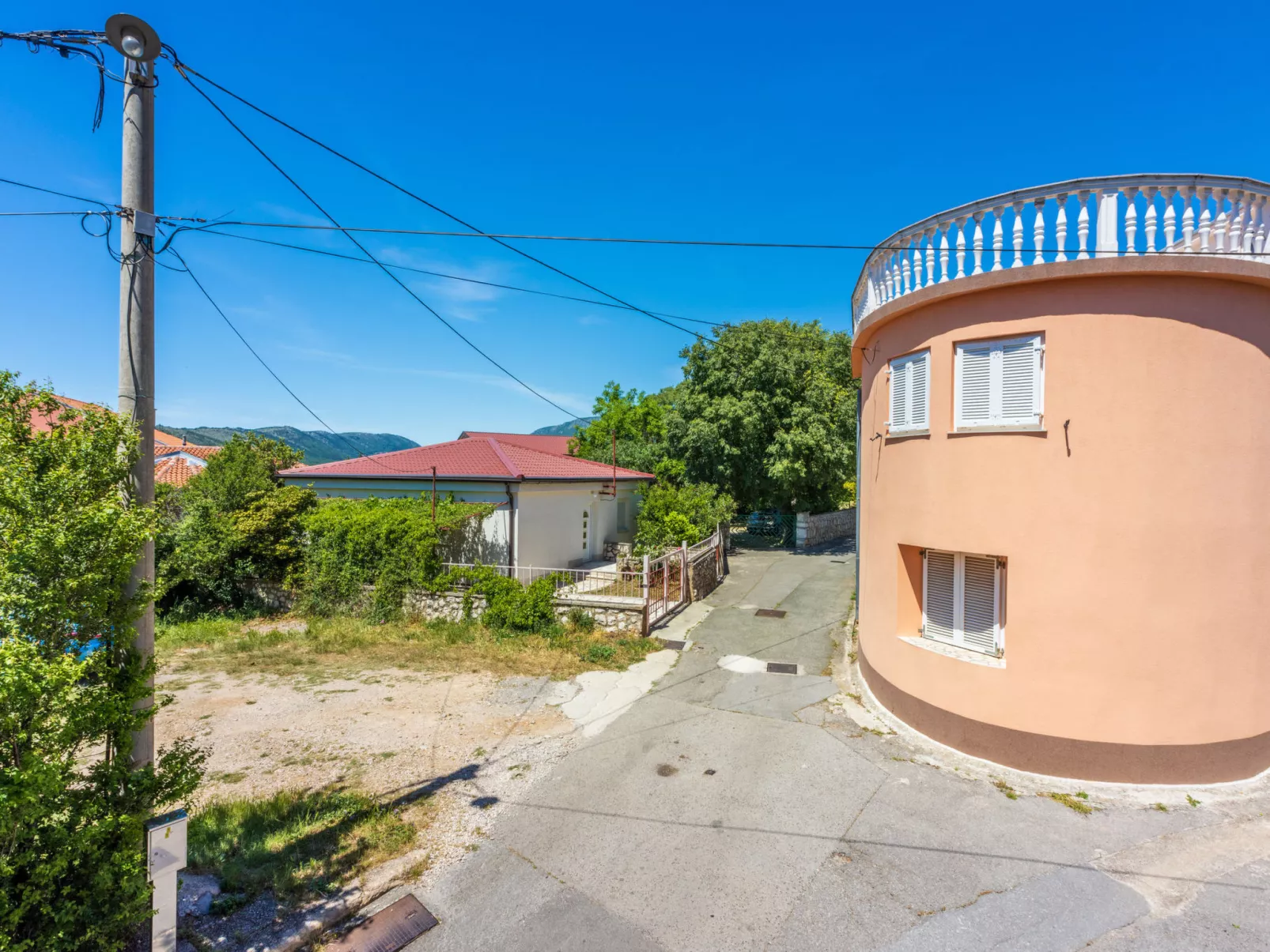 TUSTONJIC SOBA 2 / HR-10793-04 - Buiten