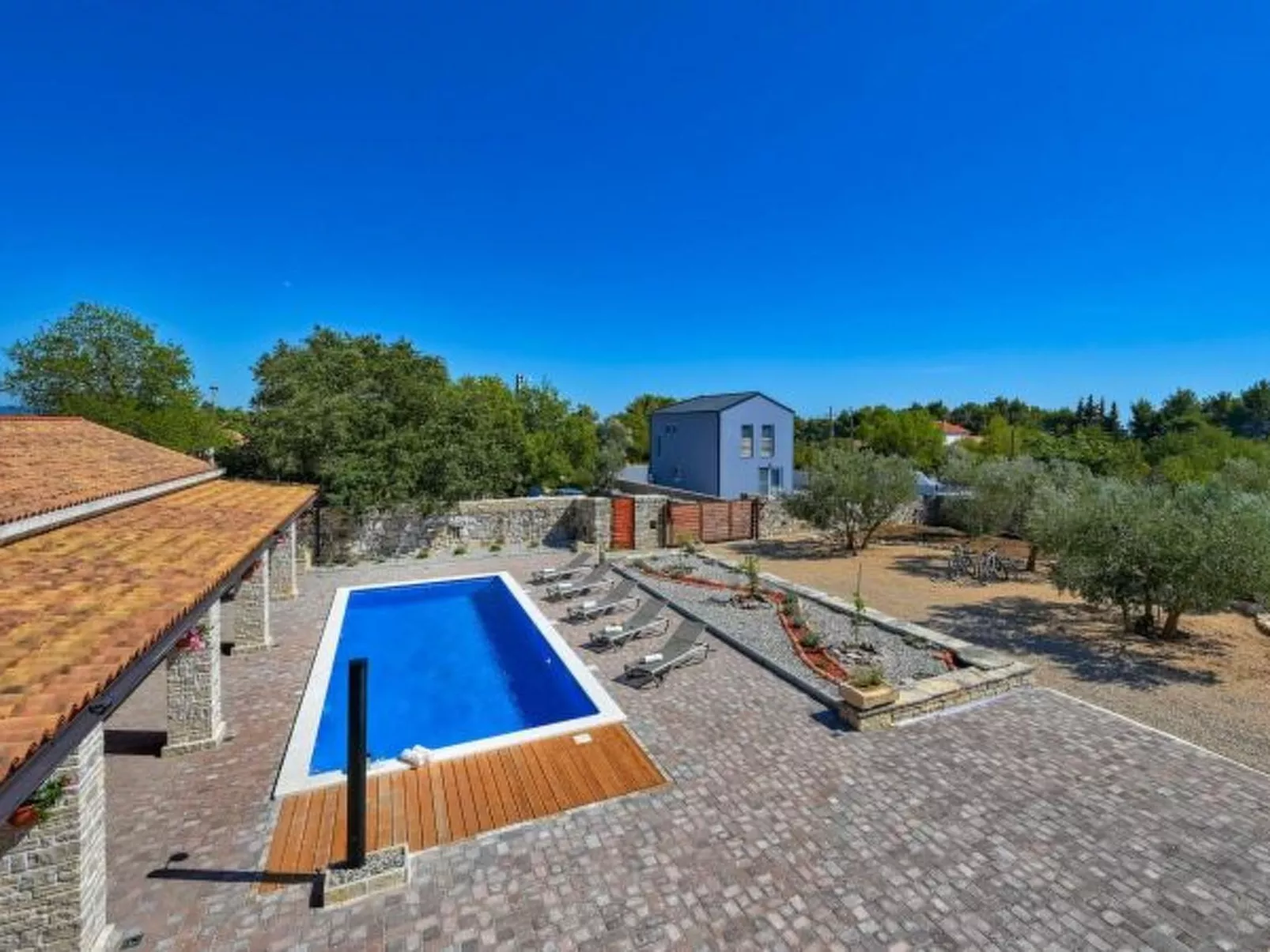Villa Jacassa with heated pool and jacuzzi - Image-tags.info