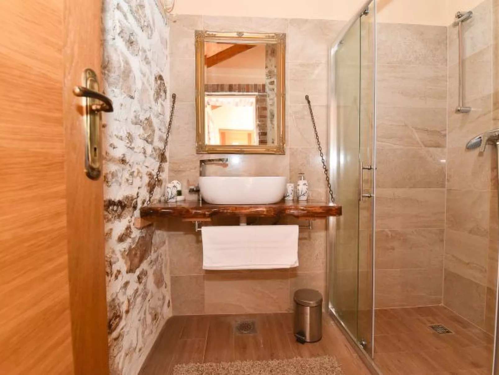 Stone villa Anita with pool - Image-tags.info