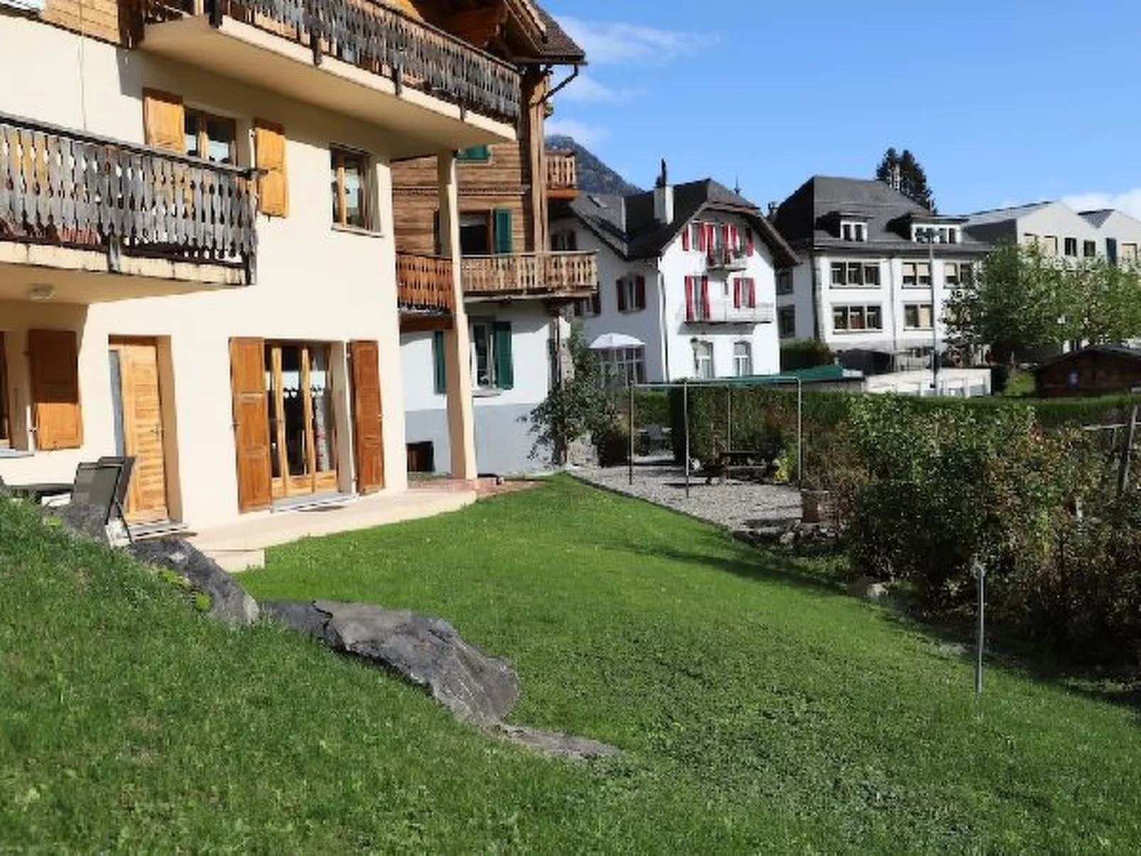 Petit Nid Douillet au Coeur de Salvan - Buiten