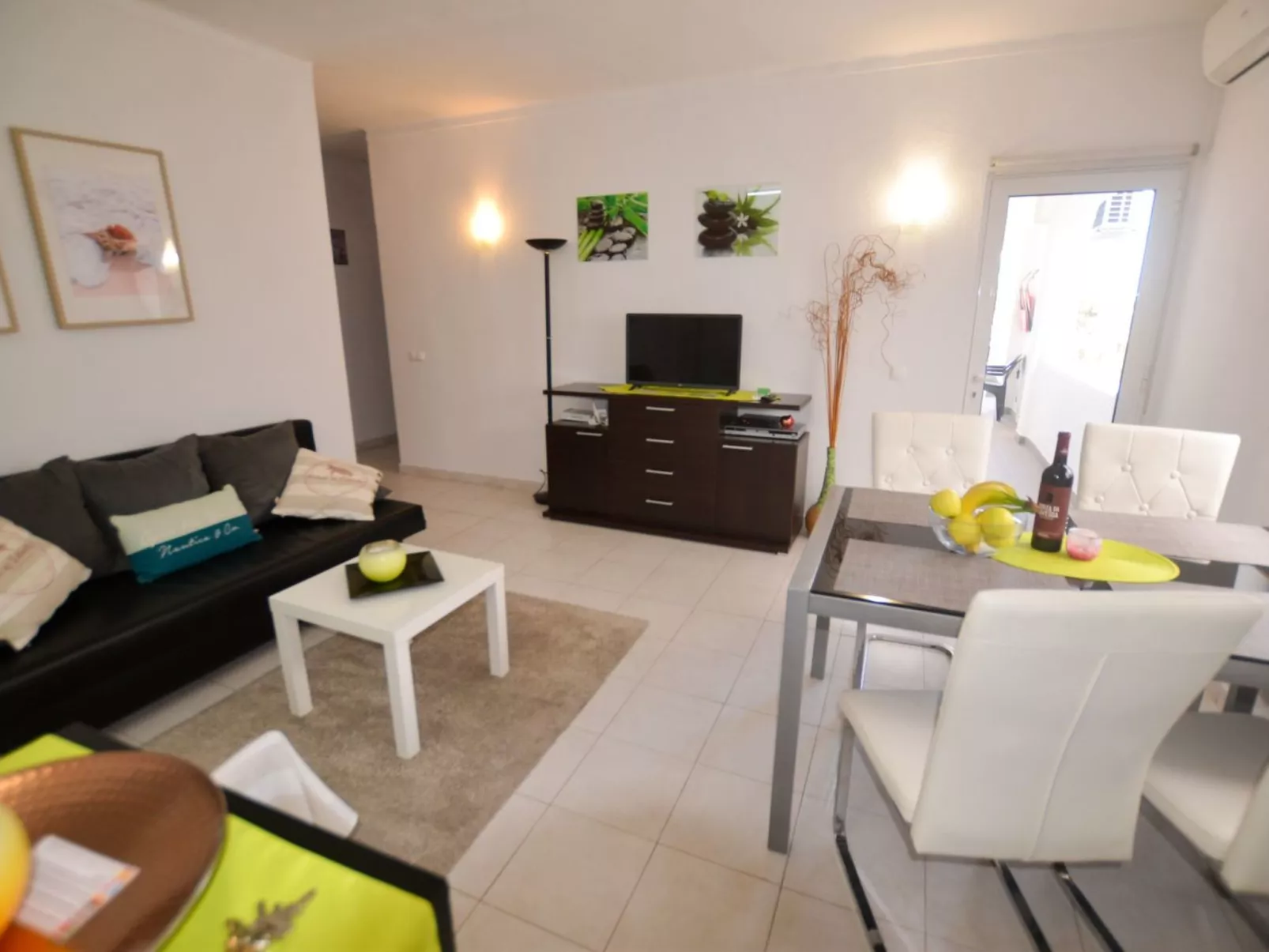 Wohnung mit Blick auf das Wasser - Binnen