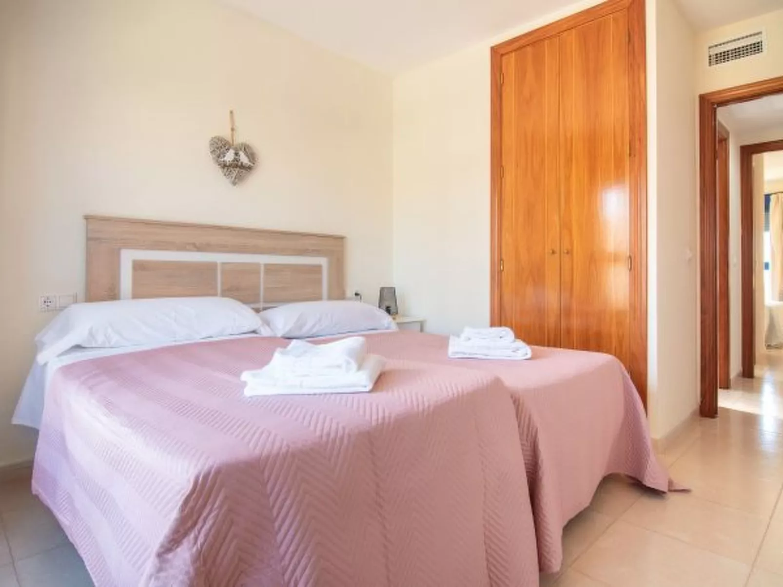 Apartment Cuellar 3 - PlusHolidays - Image-tags.info