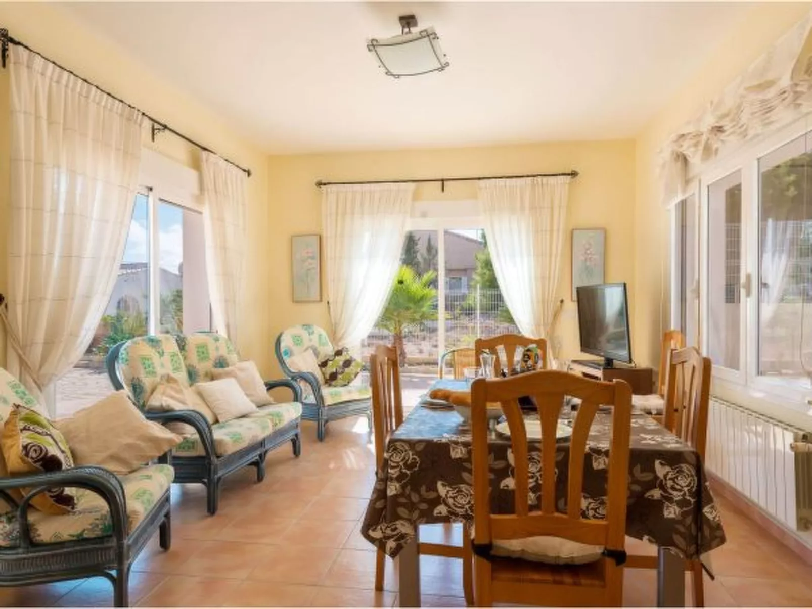 Villa Amelia - Plus - Image-tags.info