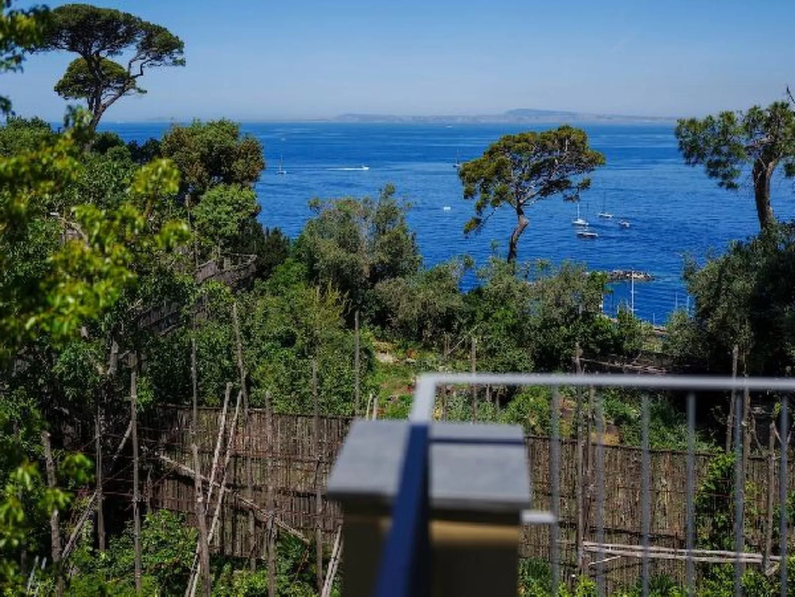 Il terrazzino di Villa Preziosa al Pizzo - Image-tags.info