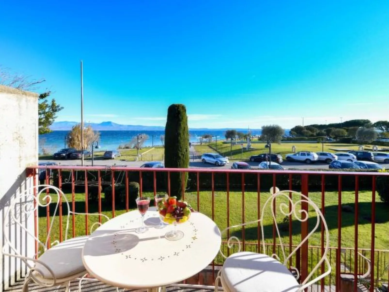 DesenzanoLoft Eden mit Seeblick und privatem Strand - Image-tags.info