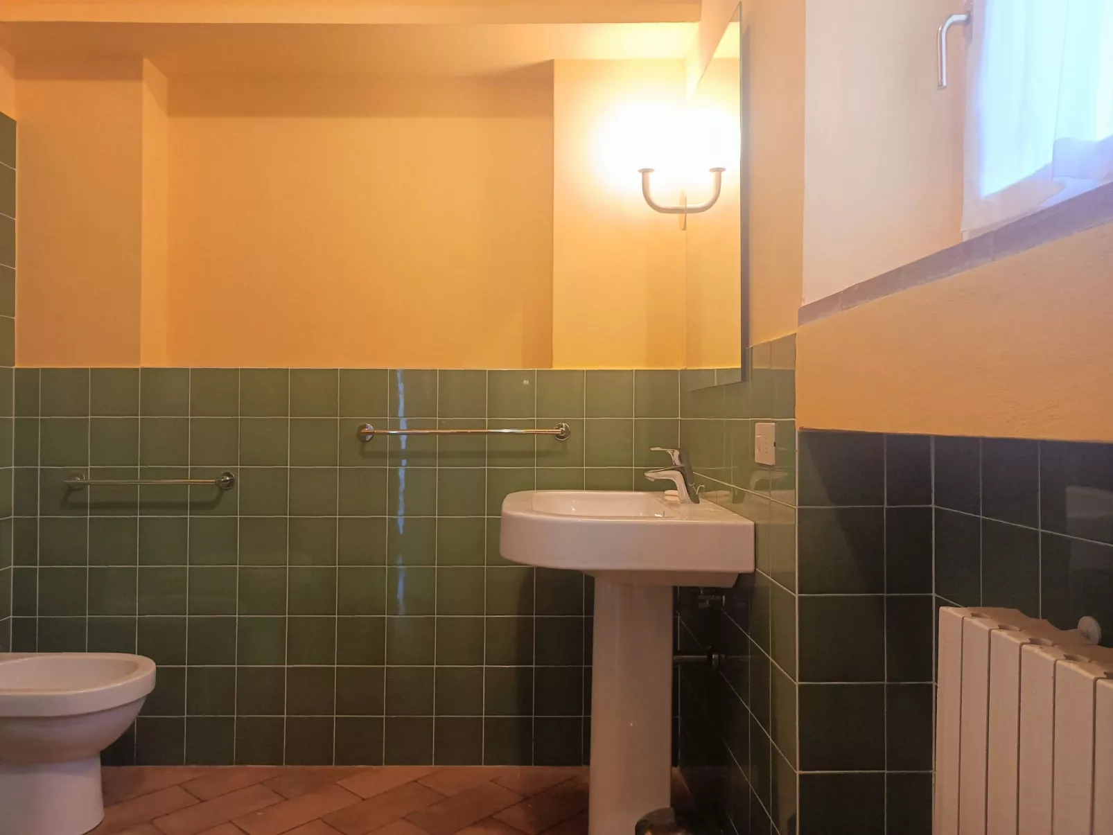 Zimmer mit Bergblick - Binnen