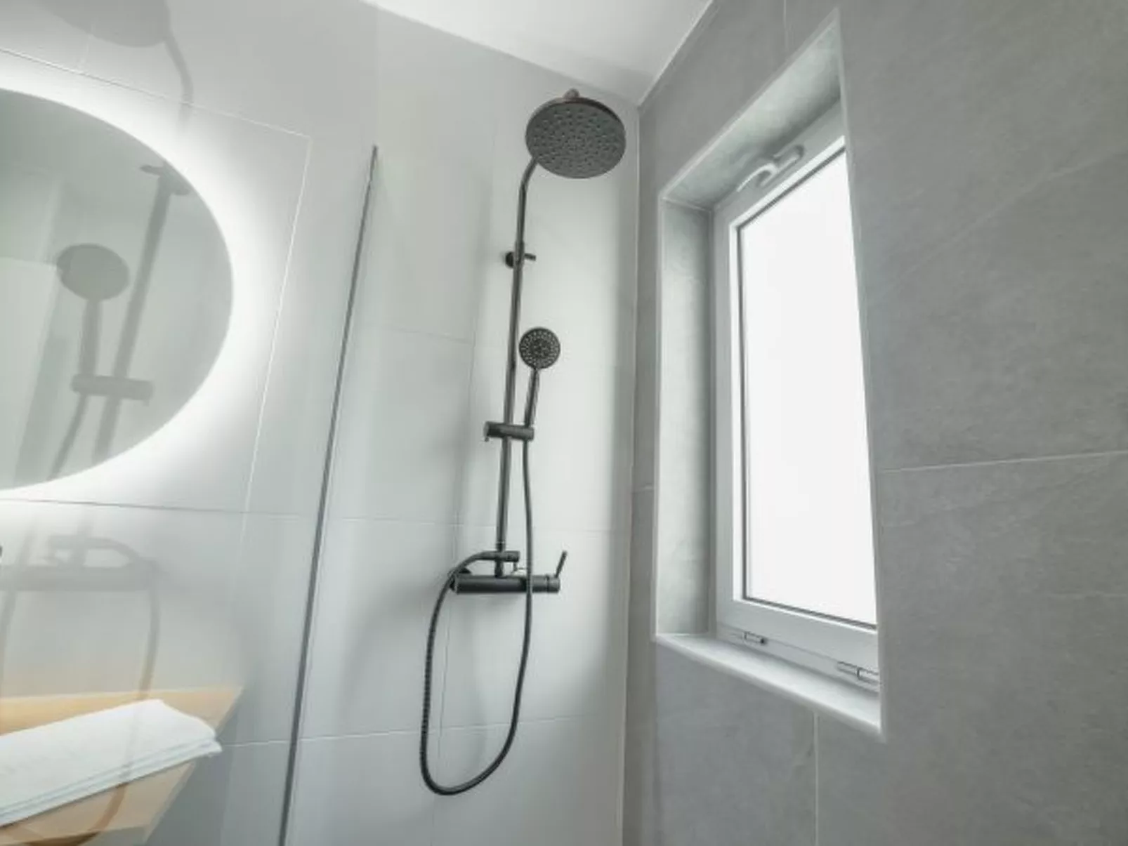 CRYSTAL PALACE GARDEN STYLISH APARTMENT - Binnen