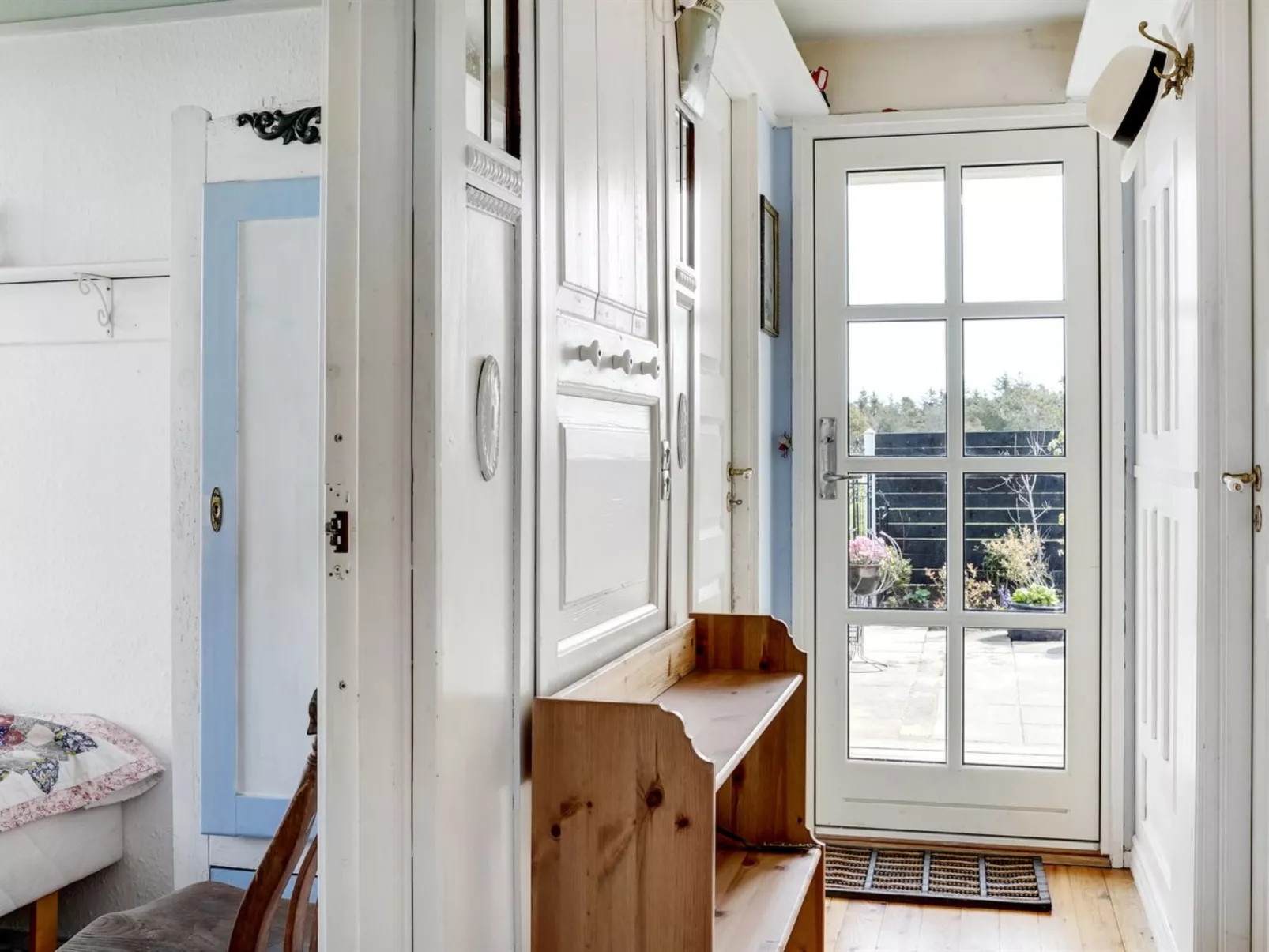 "Katri" - 500m from the sea - Binnen