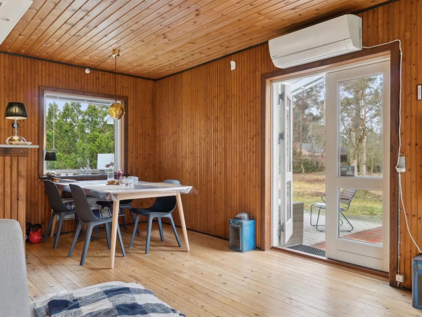 "Rietrikki" - 1.5km from the sea - Binnen