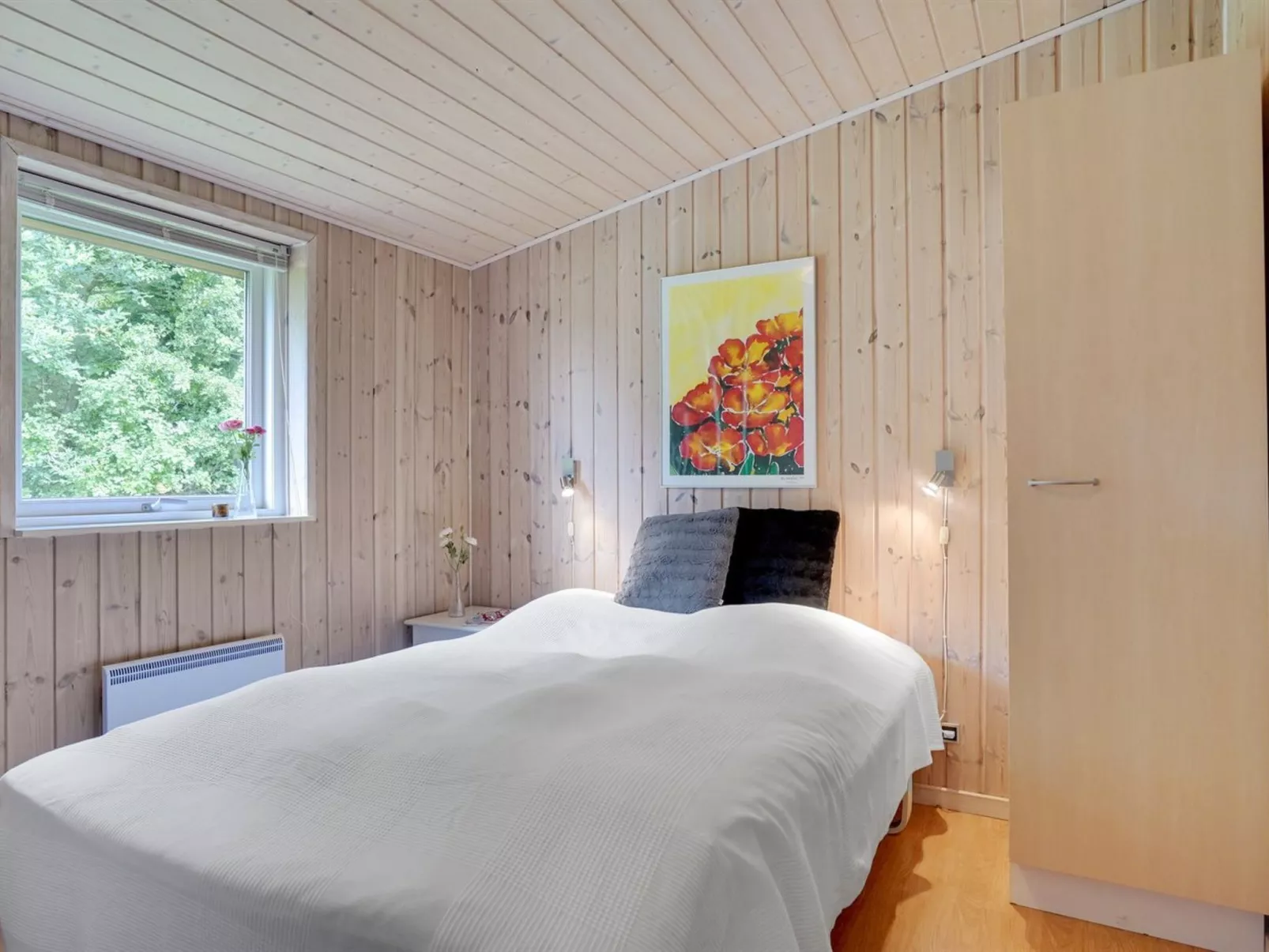 "Alvi" - 400m to the fjord - Binnen