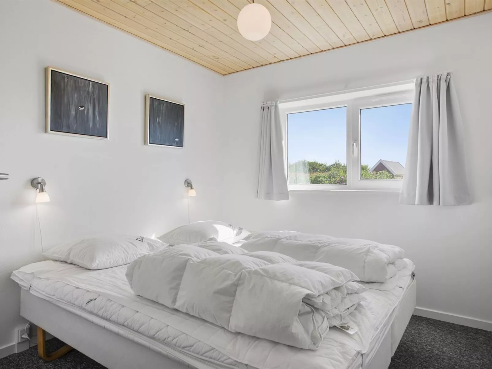 "Heraldina" - 700m from the sea - Binnen