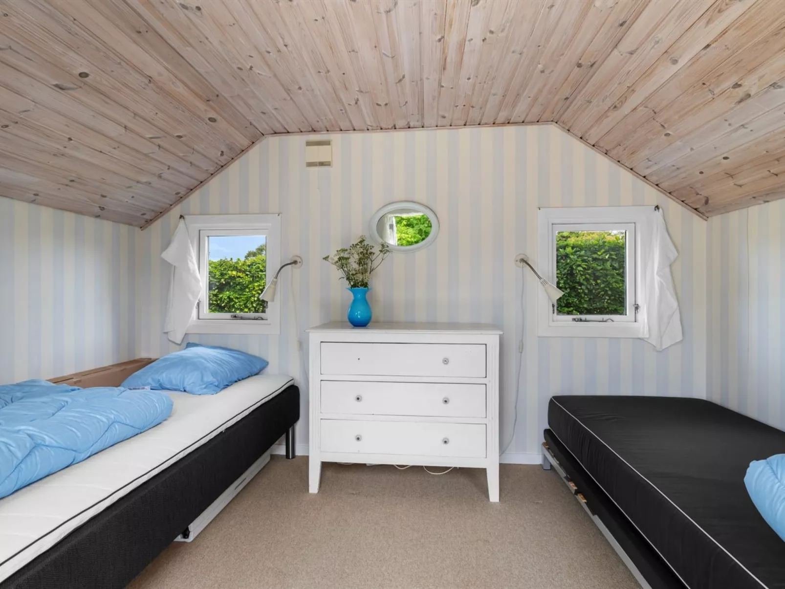 "Binta" - 225m from the sea - Binnen