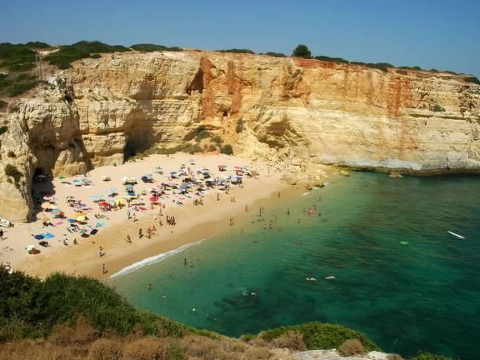 Mit Blick auf das Wasser - Buiten