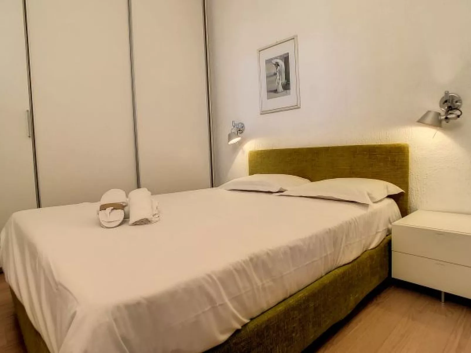 1 bedroom, 6 min from the Palais, great view. 220 - Image-tags.info