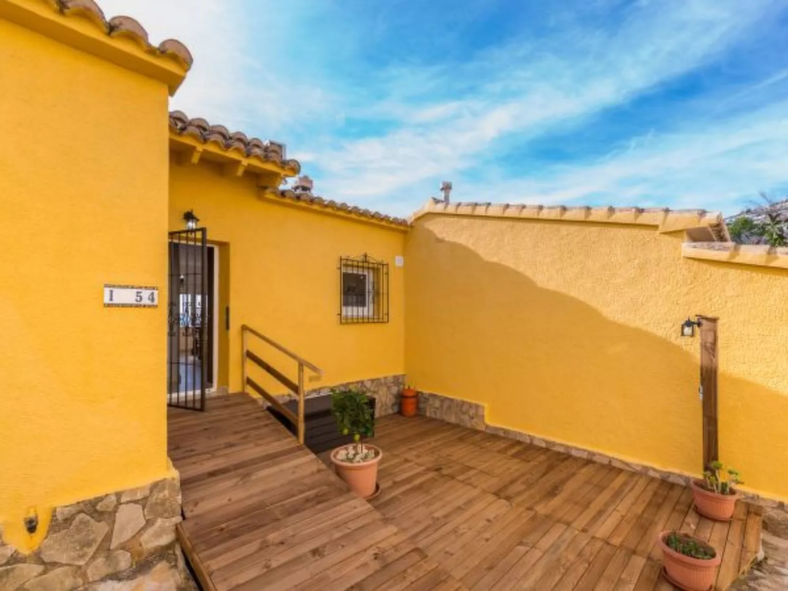 Bungalow Ojeda - PlusHolidays - Image-tags.info