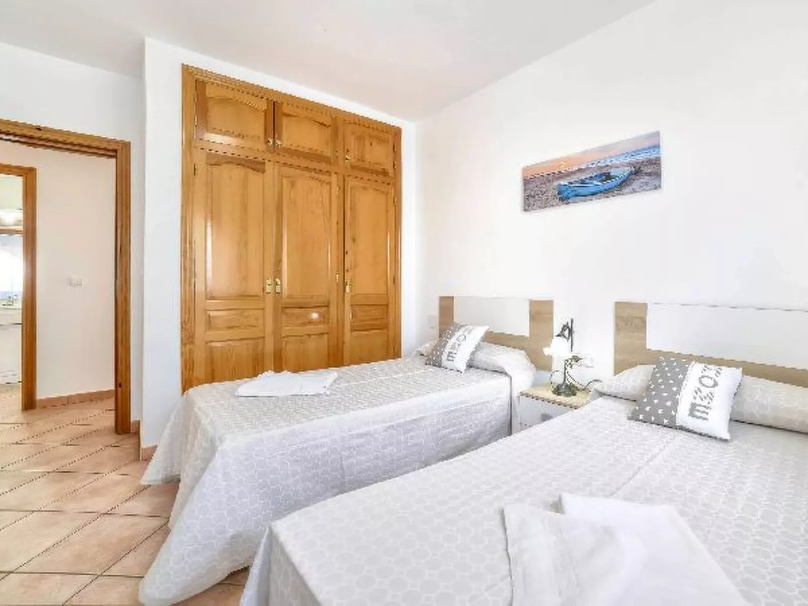 Villa Alaska - PlusHolidays - Image-tags.info