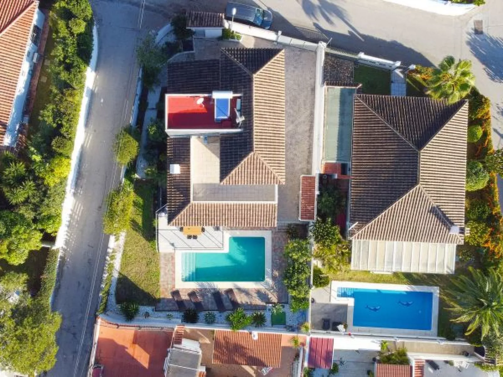 Modern Villa close to Costabella beach - Image-tags.info