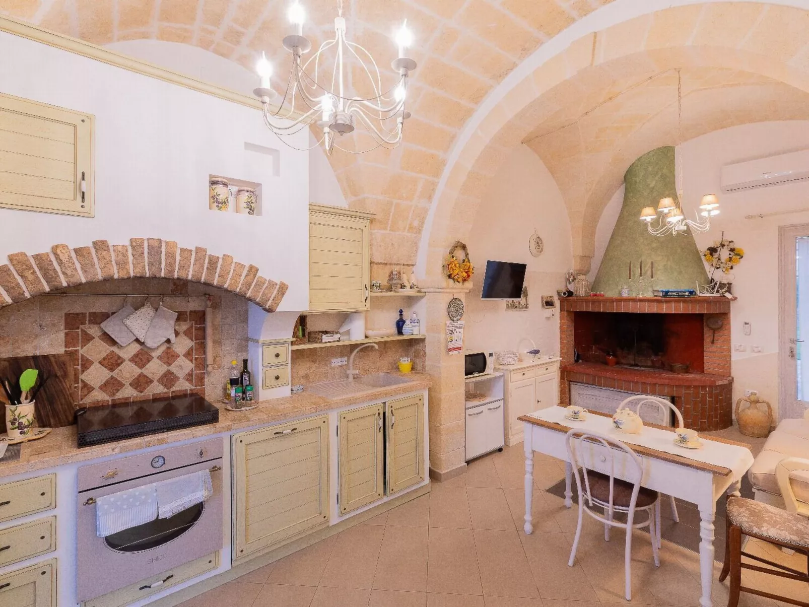 Villa mit privatem Pool im Herzen von Apulien - Binnen