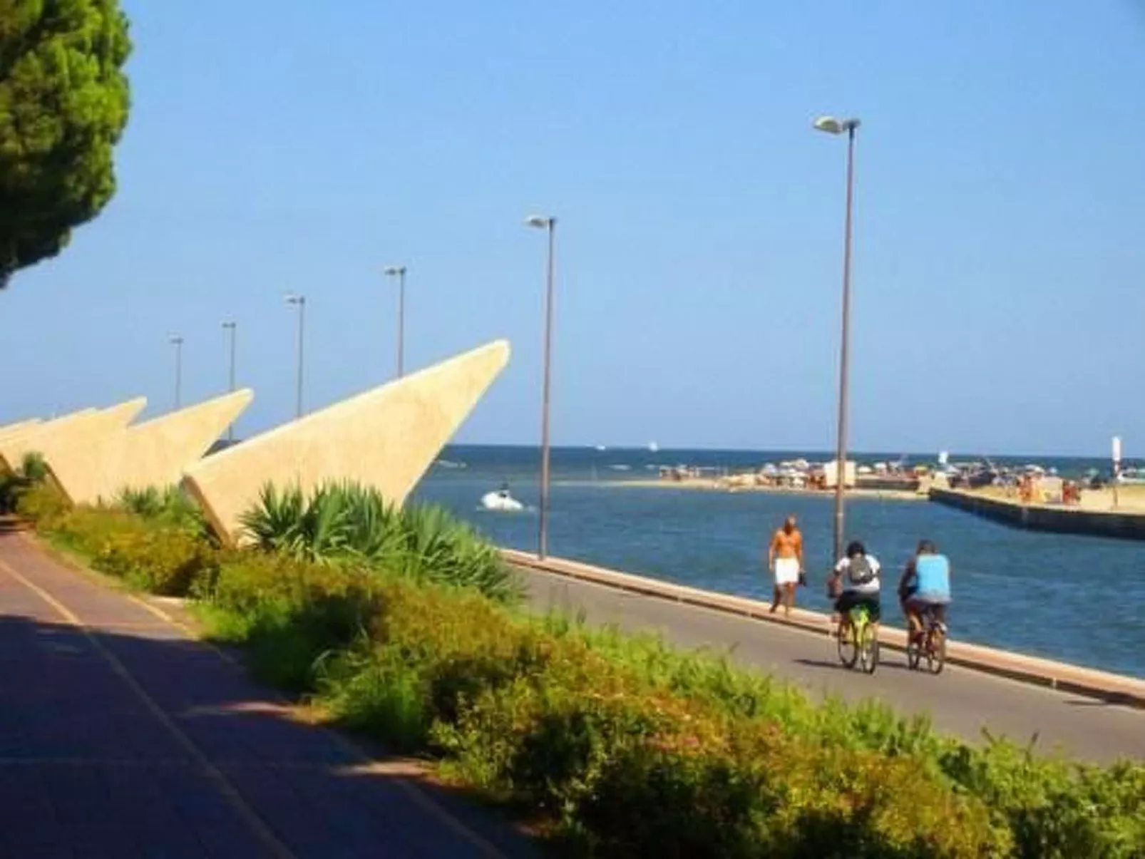 Für 4 Personen ca. 26 m&sup2; in Lido delle Nazioni, Emilia-Romagna (Provinz Fe - Buiten