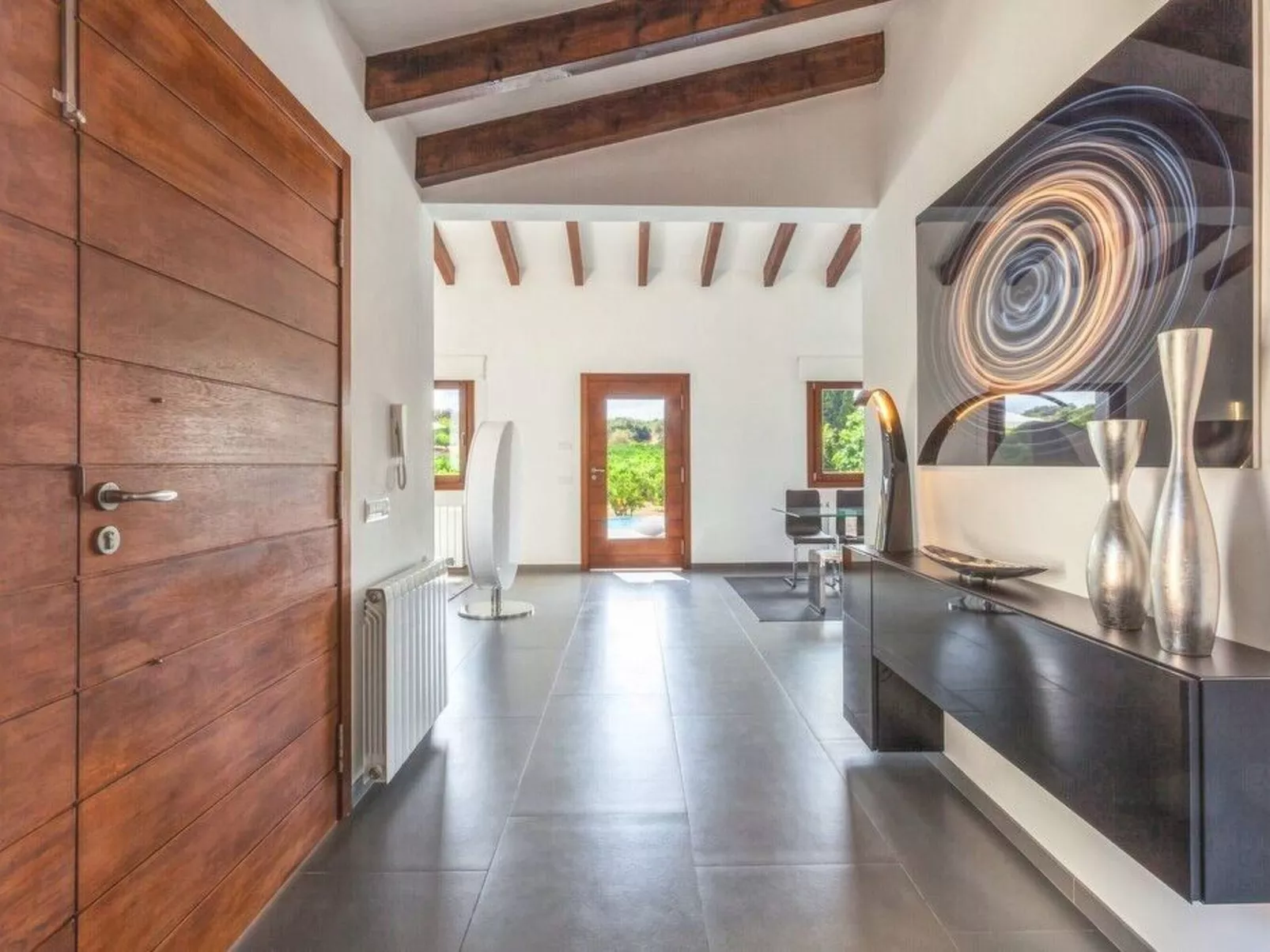 Schönes Landhaus vor kurzem am Rande des Dorfes von Muro gebaut. - Image-tags.info