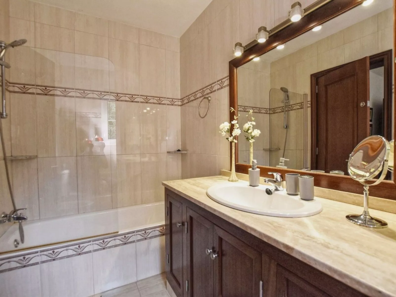 Traditionelles Landhaus 6 km vom Meer entfernt - Binnen