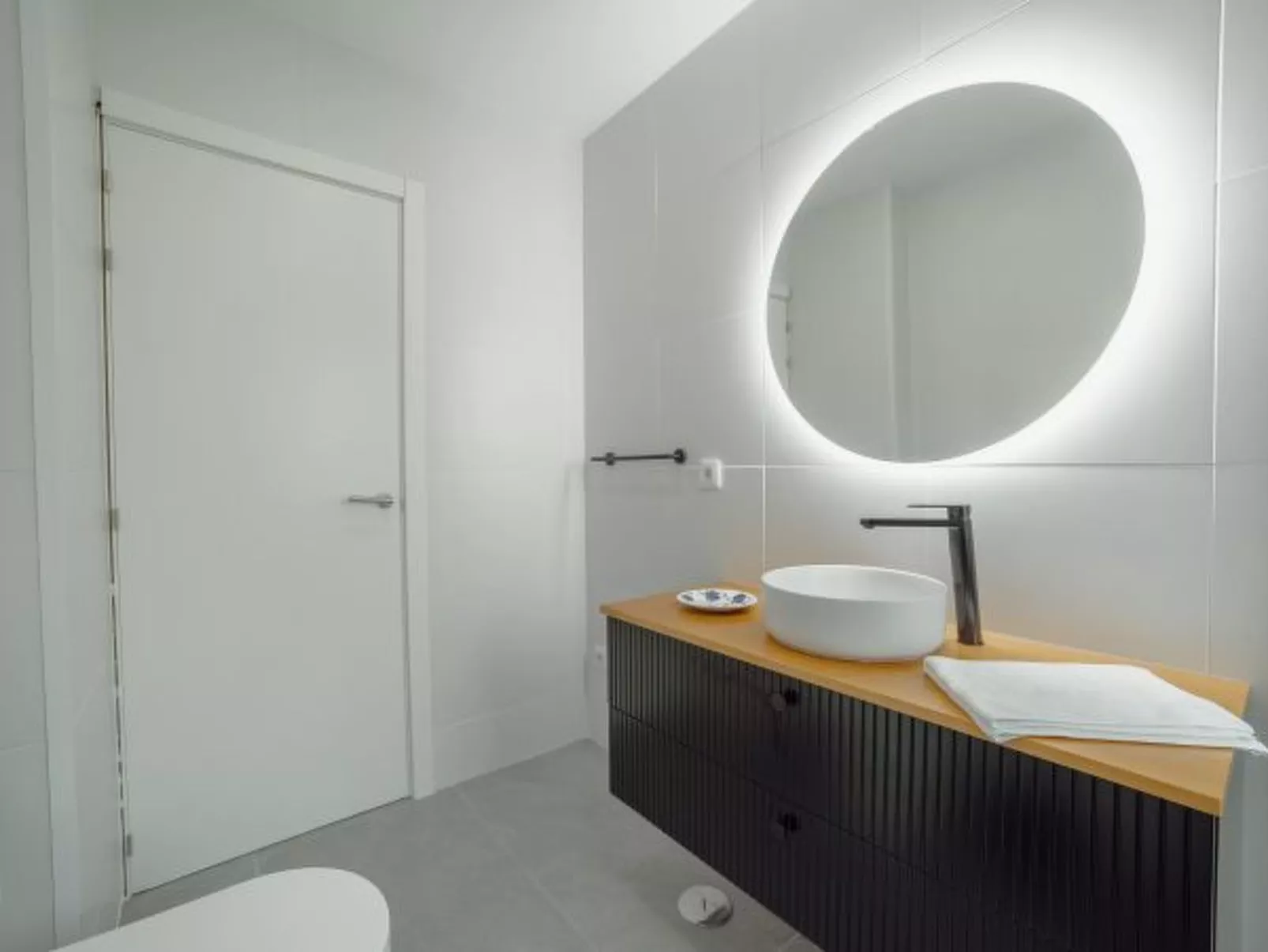 CRYSTAL PALACE GARDEN STYLISH APARTMENT - Binnen