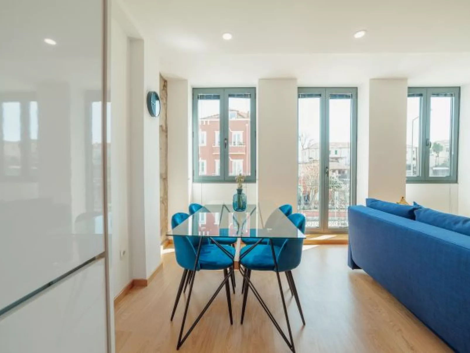 MODERN & STYLISH APARTMENT I by VACATIONY - Binnen