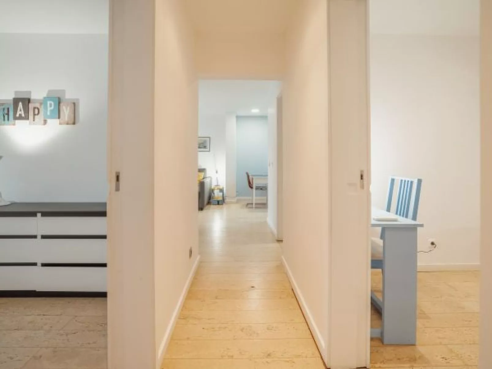 PORTO WINDOW TERRACE HOUSE by VACATIONY - Binnen