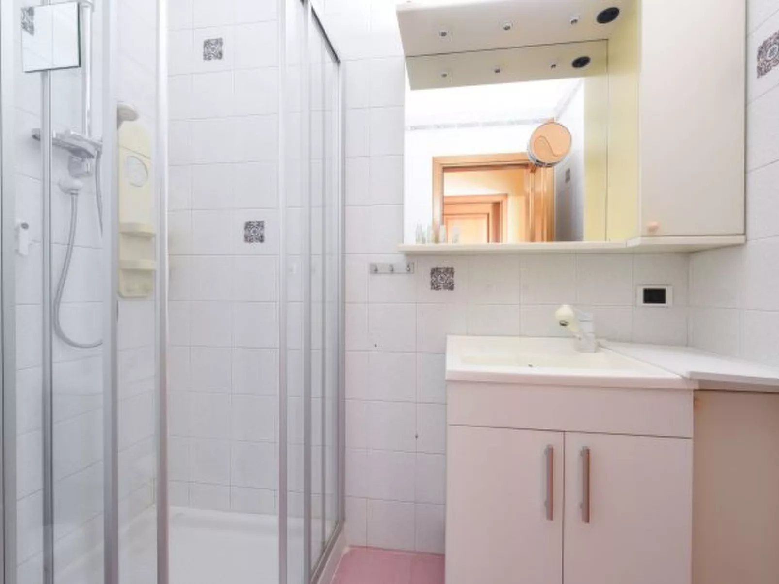 Desenzanoloft CHARMING ON THE LAKE - Image-tags.info