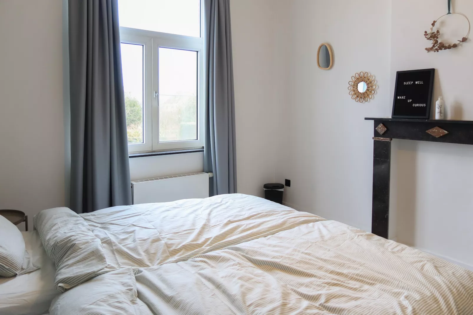 Cosy Courtyard House Hasselt - Slaapkamer