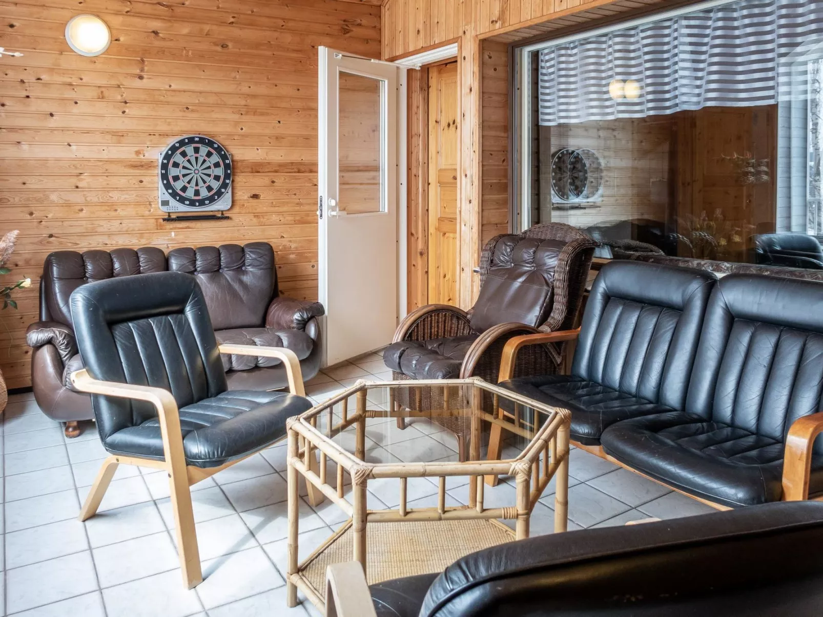 Jokiniitty 2 - Binnen