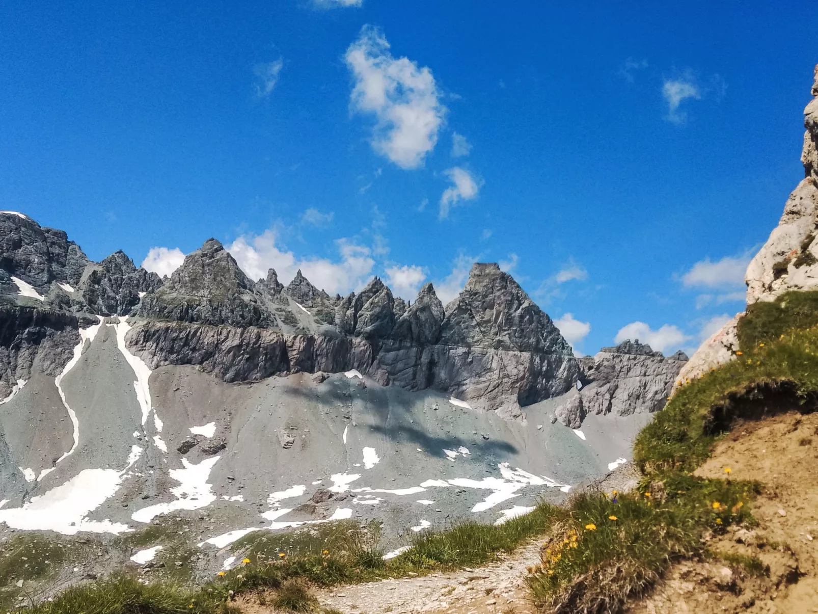 Chalet mit Bergsicht - Buiten