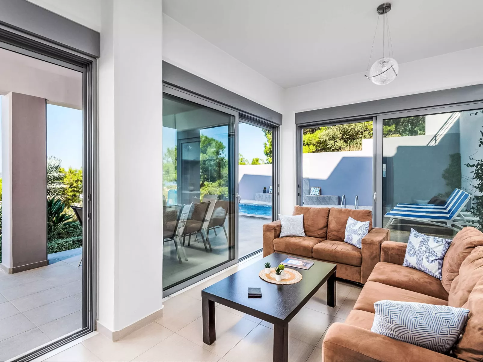 Villa Articiano mit Whirlpool und herrlicher Aussicht - Binnen