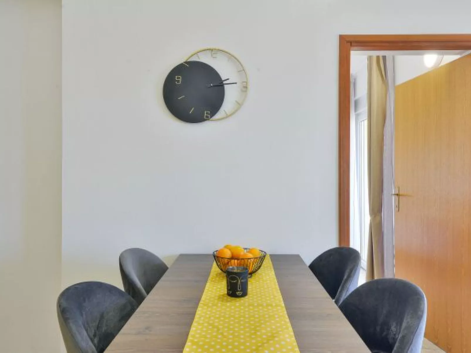 Holiday Apartment Inga Yellow with a sea view - Image-tags.info