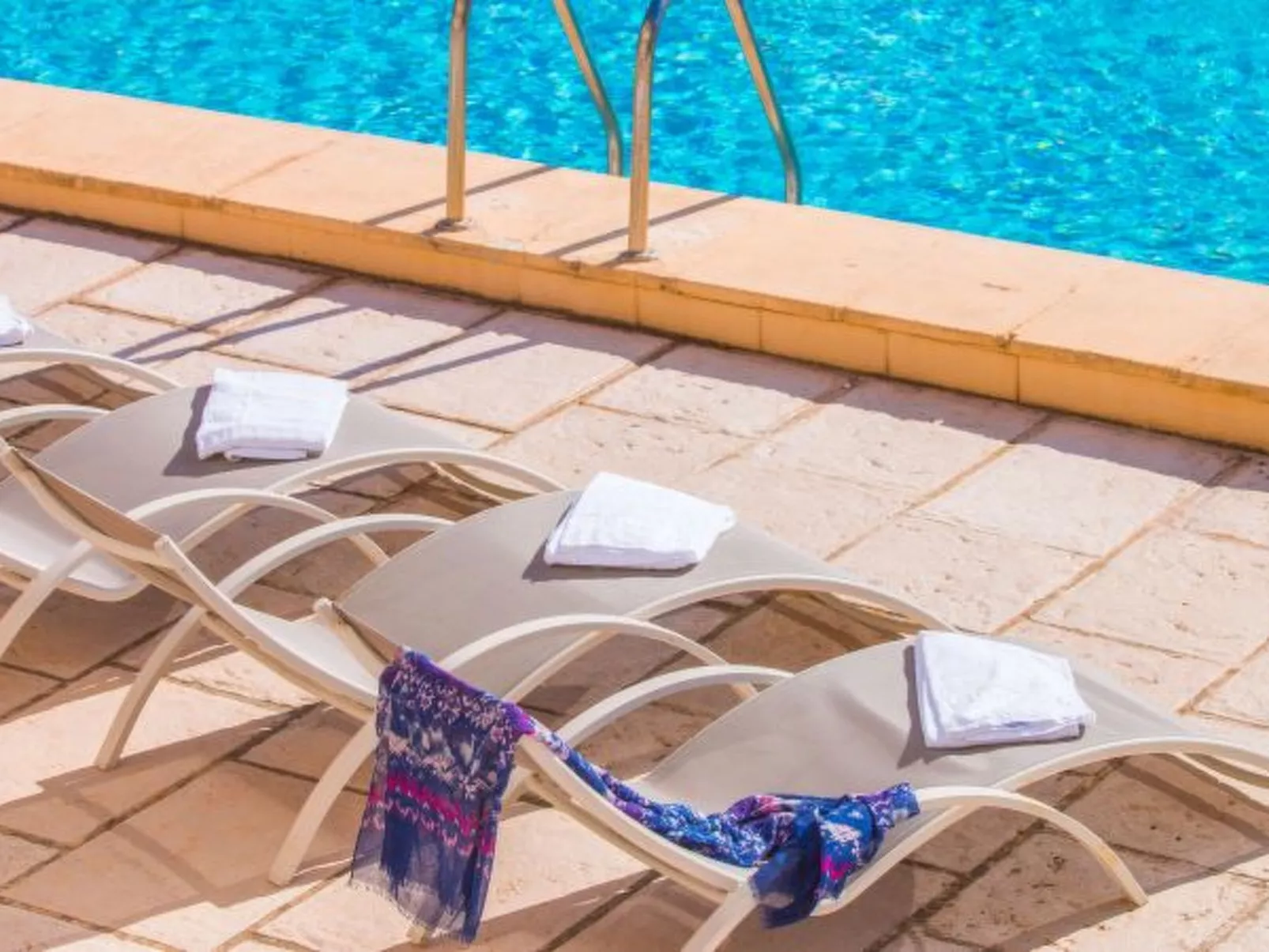 Villa Zelda - PlusHolidays - Image-tags.info