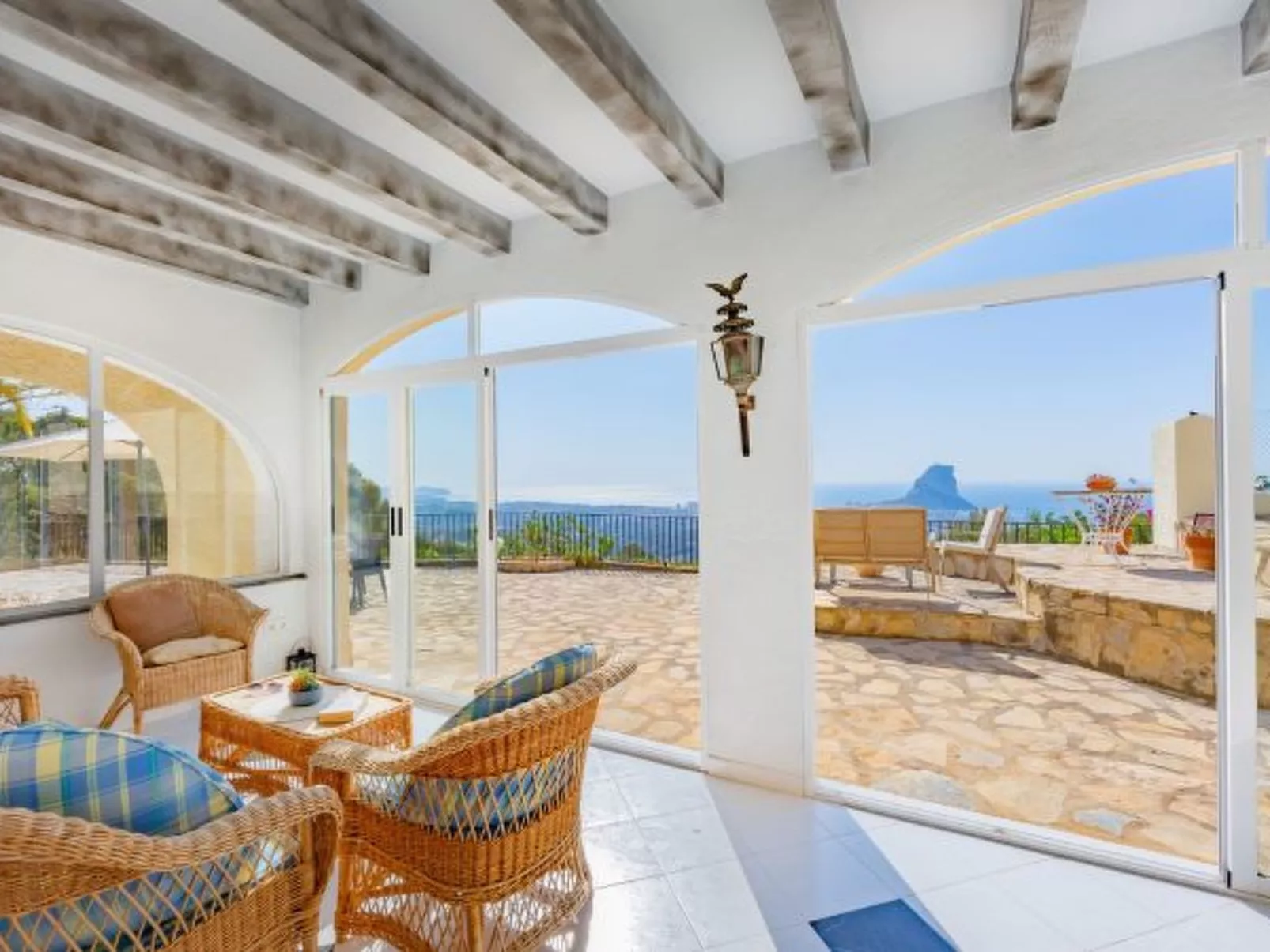 Villa Alicia - Plus - Image-tags.info