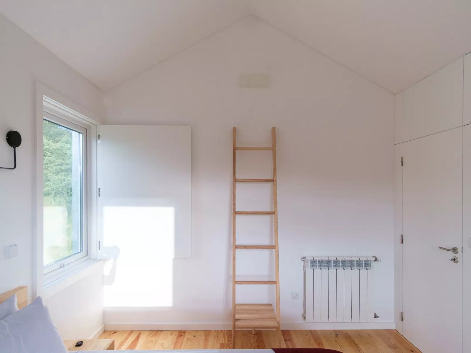 Haus in Vila Soeiro Do Chão mit privatem Parkplatz - Image-tags.info