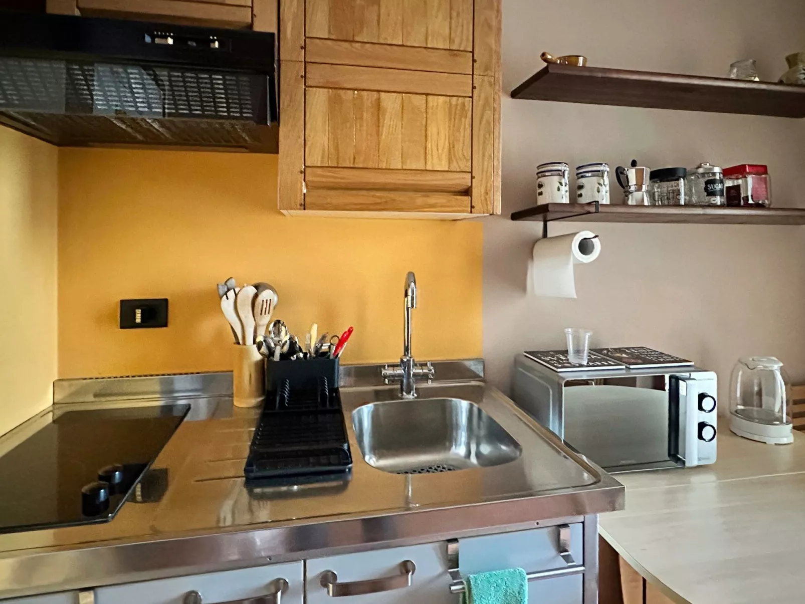 Einzimmerwohnung 'SanMarco12' mit Privatparkplatz - Binnen