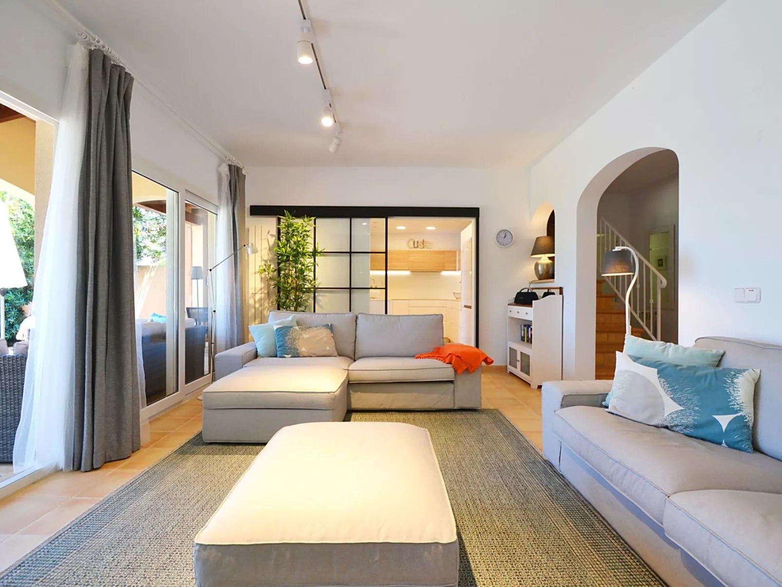 Gemütliches Ferienhaus in Urbanització S'estanyol mit Privatem Pool - Binnen