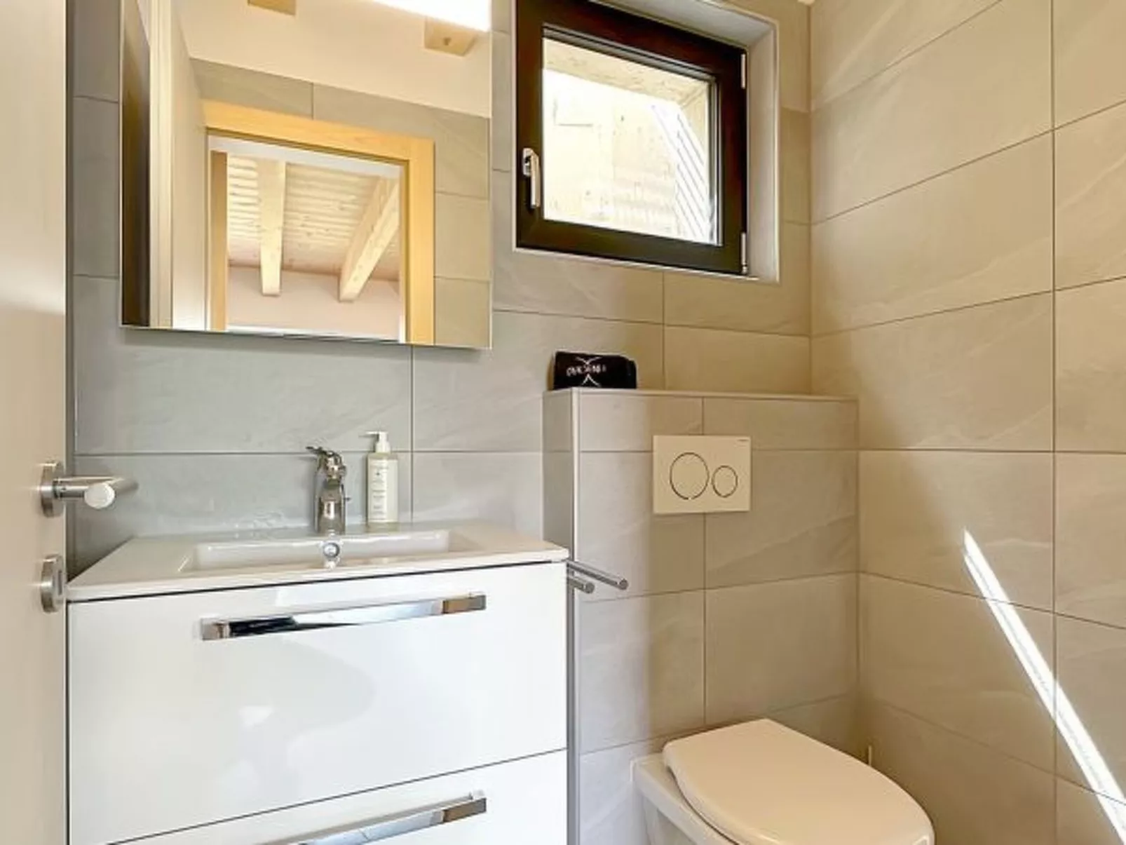 My Mountain Paradise in the Swiss Alps - Binnen