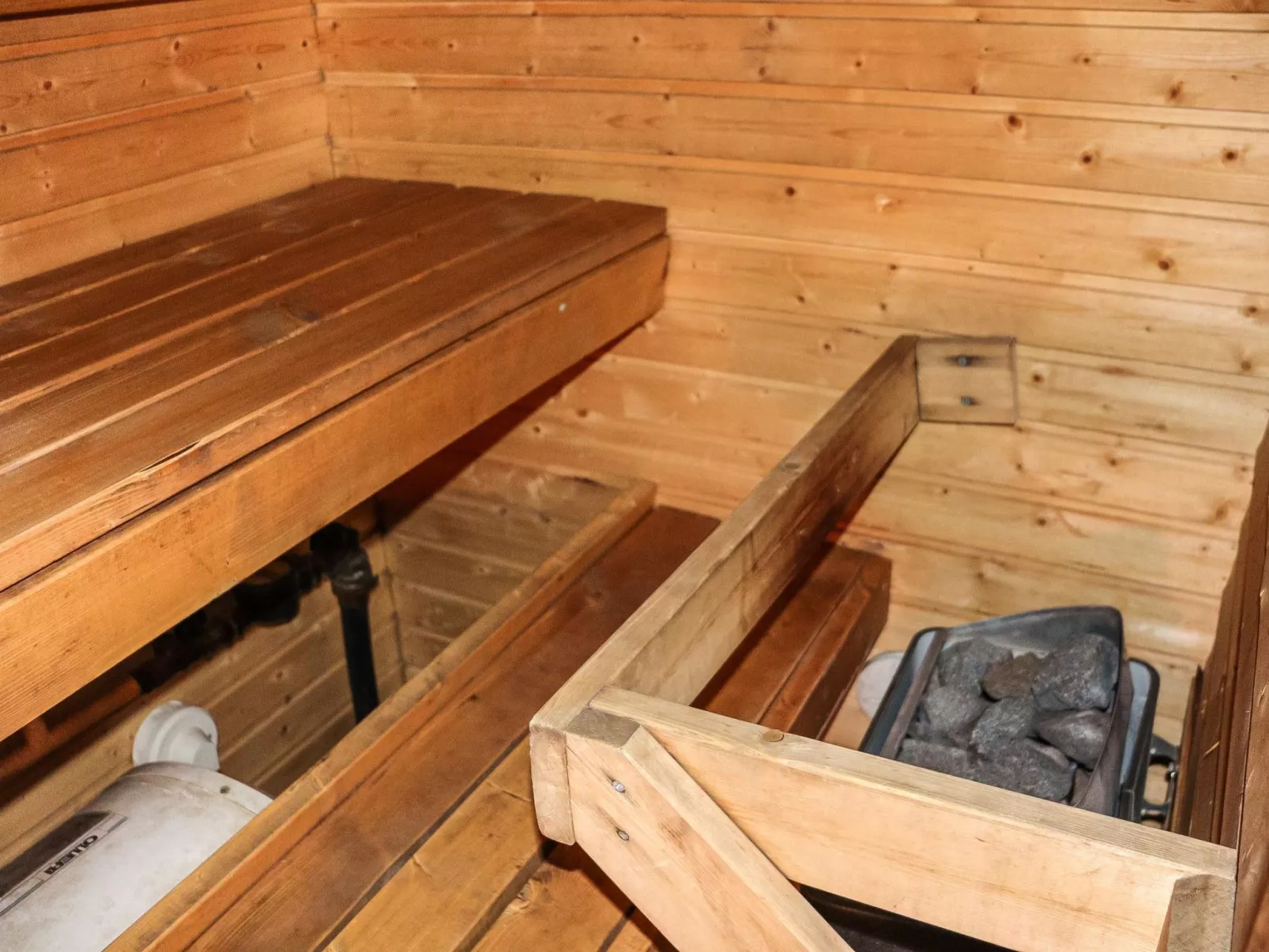 Alppikylä 8a paritalo - Binnen