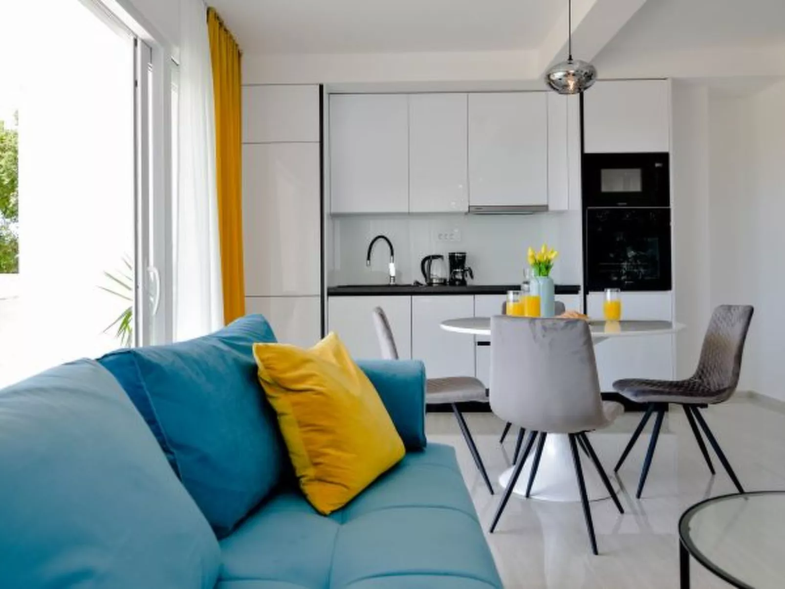 Villa La Perla Apt A3 with heated rooftop pool - Image-tags.info