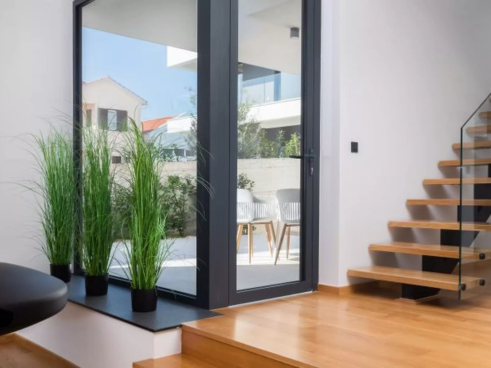 Villa Acacia with heated pool - Image-tags.info