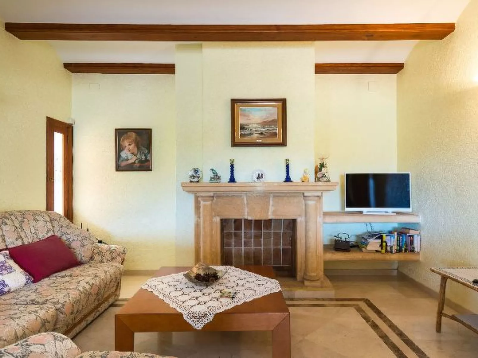 Villa Llobell - PlusHolidays - Image-tags.info