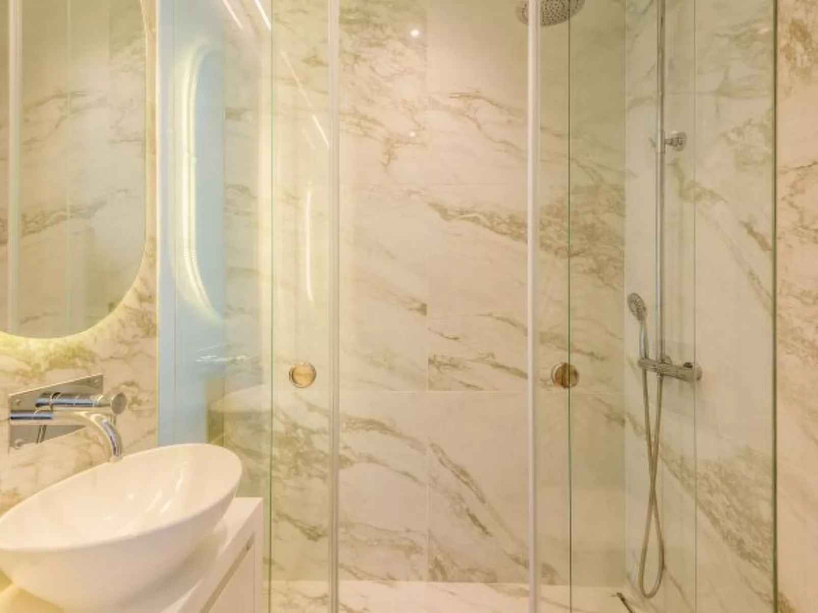 Lakes 24 at Praia da Falesia Vilamoura - Binnen